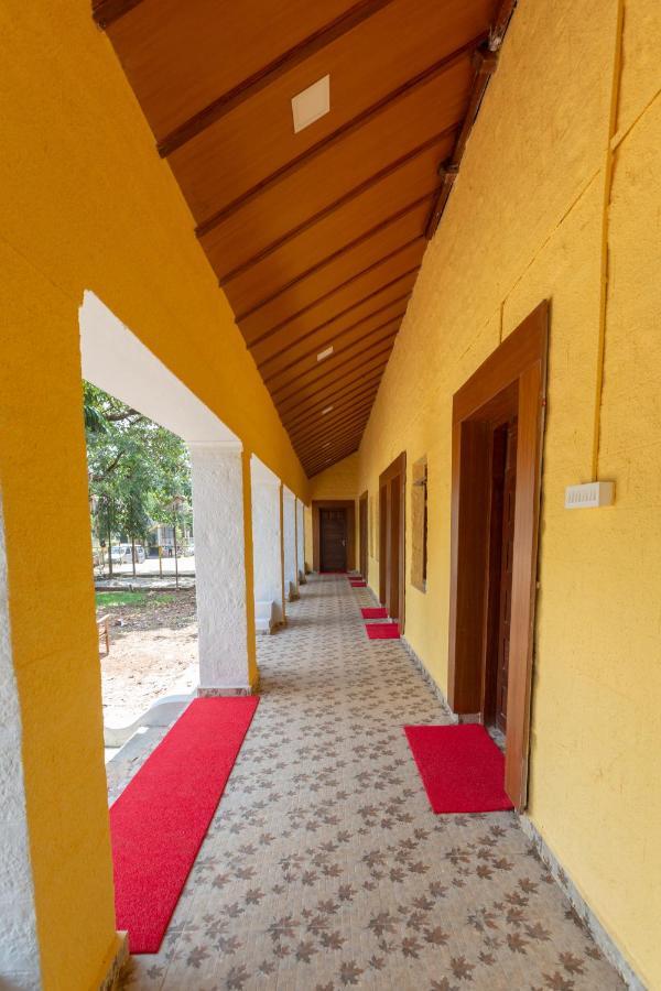 Kstdc Hotel Mayura Gerusoppa, Jogfalls Māvingundi Eksteriør bilde