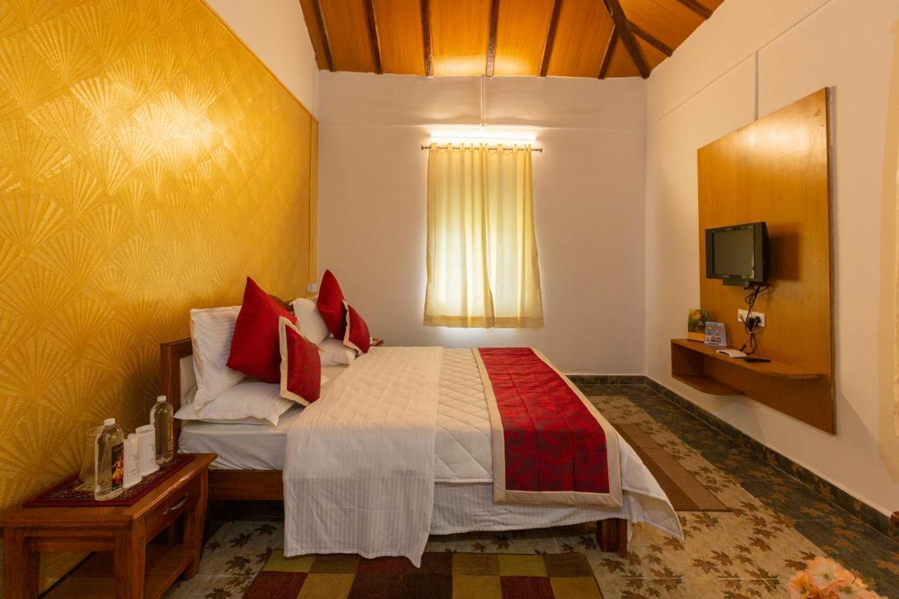 Kstdc Hotel Mayura Gerusoppa, Jogfalls Māvingundi Eksteriør bilde