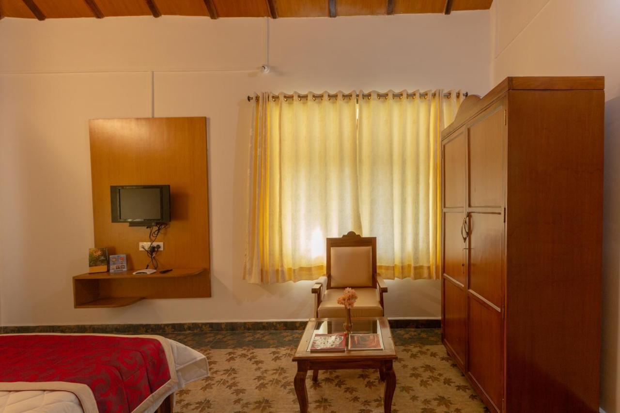 Kstdc Hotel Mayura Gerusoppa, Jogfalls Māvingundi Eksteriør bilde